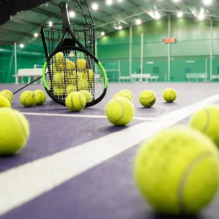 Prestige Tennis Park 招待所 Frýdek-Místek